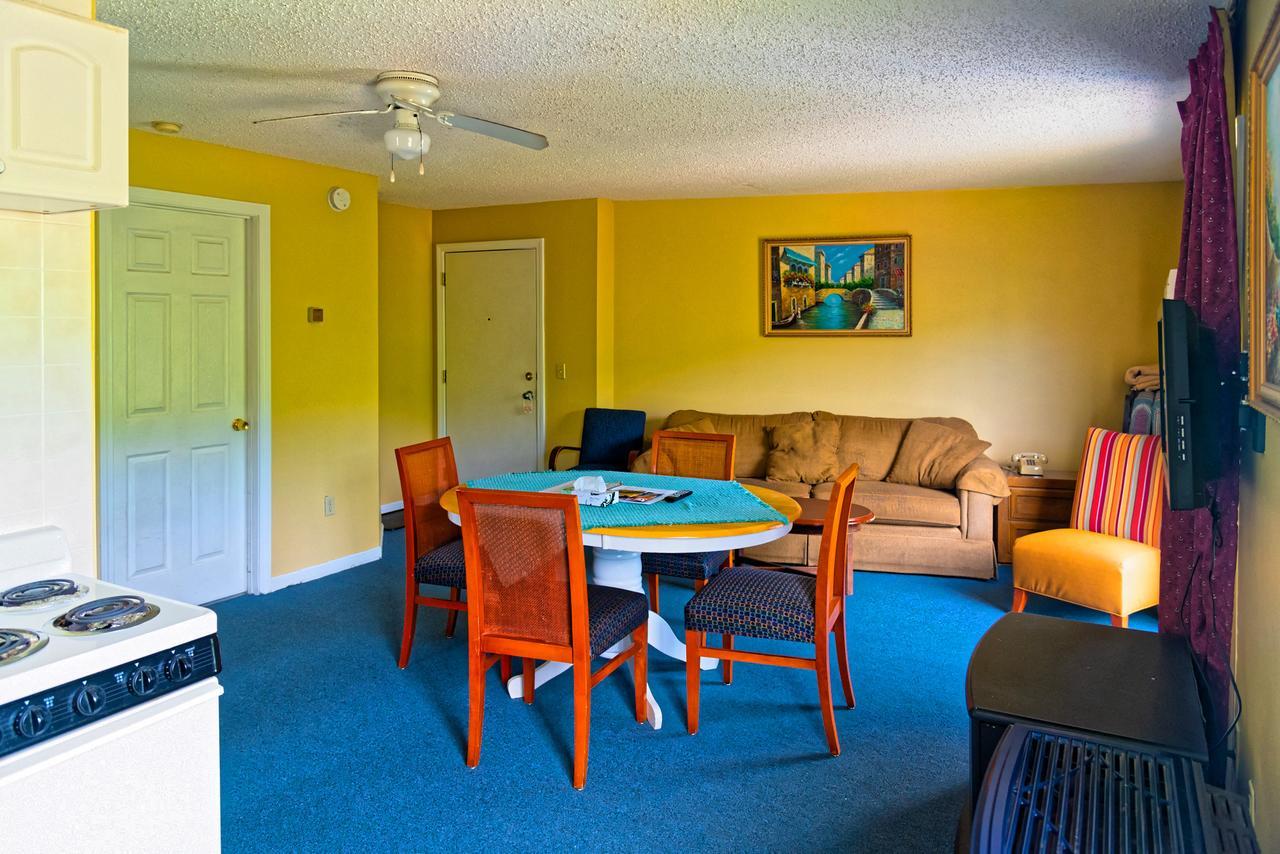 Parker'S Motel Lincoln Esterno foto